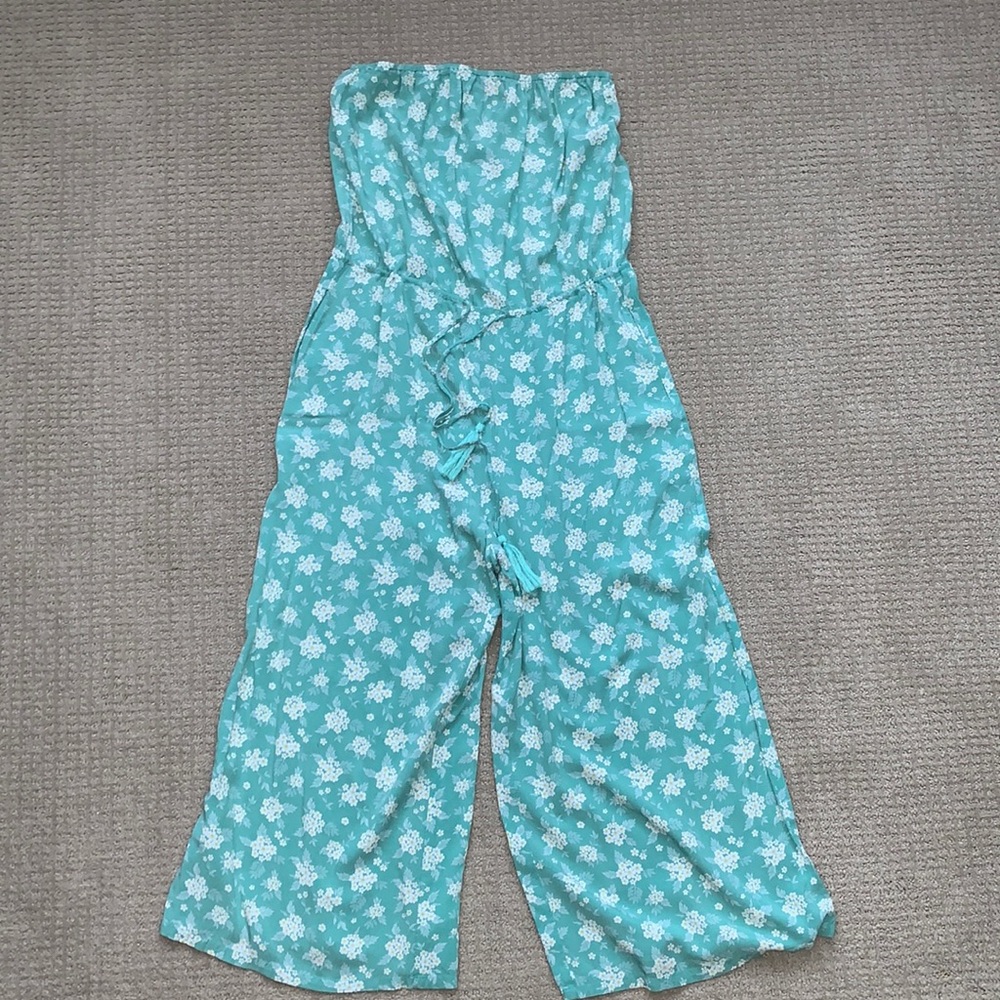 Woman’s Aakaa strapless romper, mint green floral size small